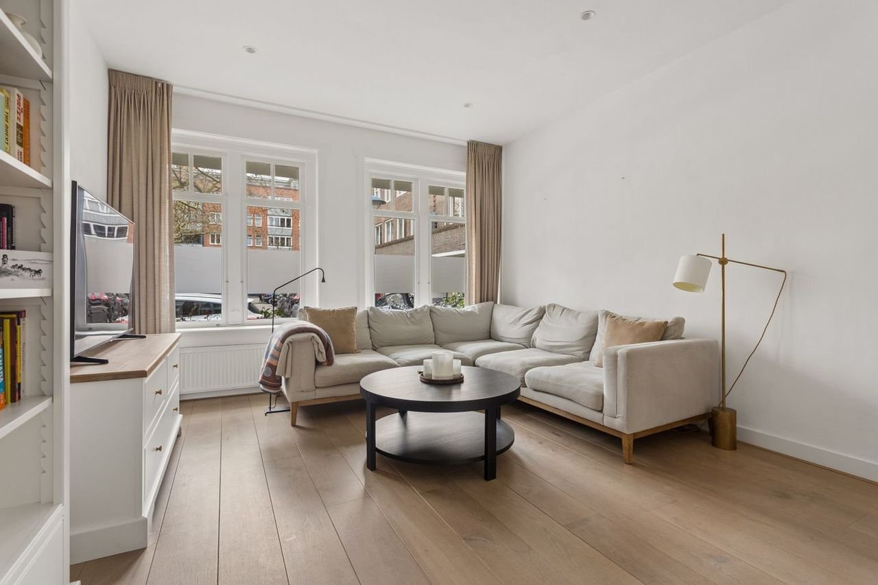 Furnished apartment with south-facing garden - Image 3