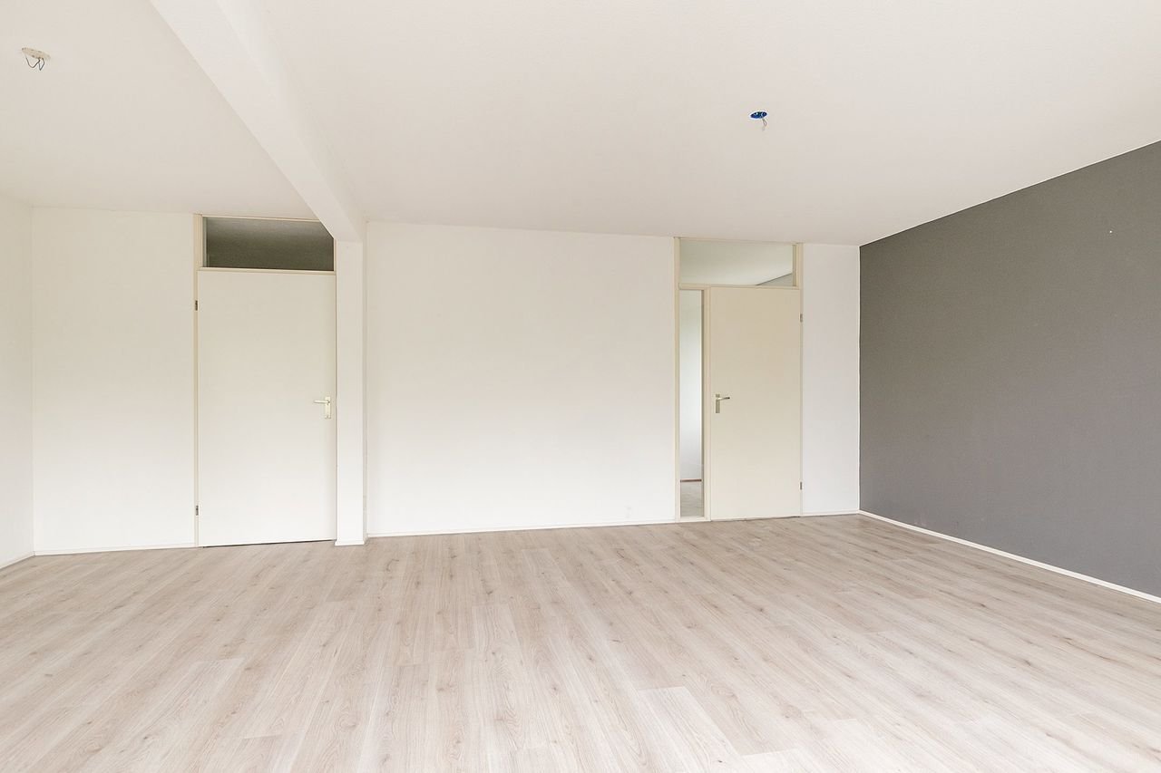 Energy-efficient 80 m² apartment with balcony - Image 6