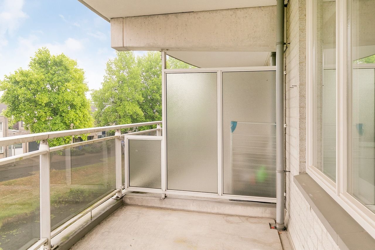 Energy-efficient 80 m² apartment with balcony - Image 9