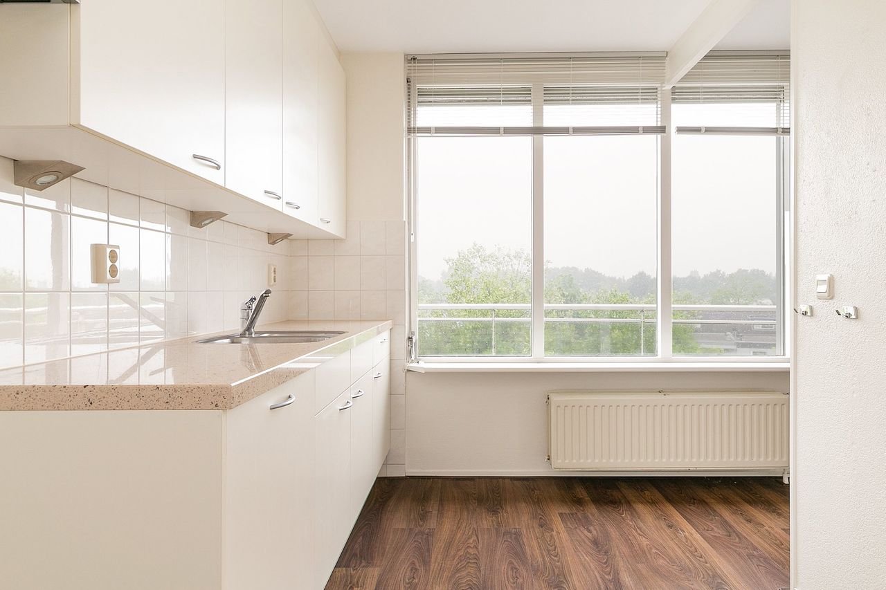 Energy-efficient 80 m² apartment with balcony - Image 20