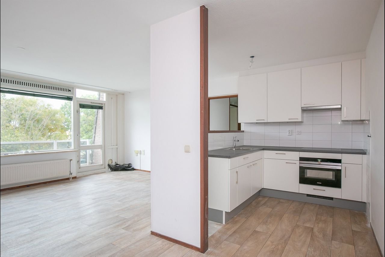 2-bedroom apartment with garage in Woenselse Watermolen - Image 5