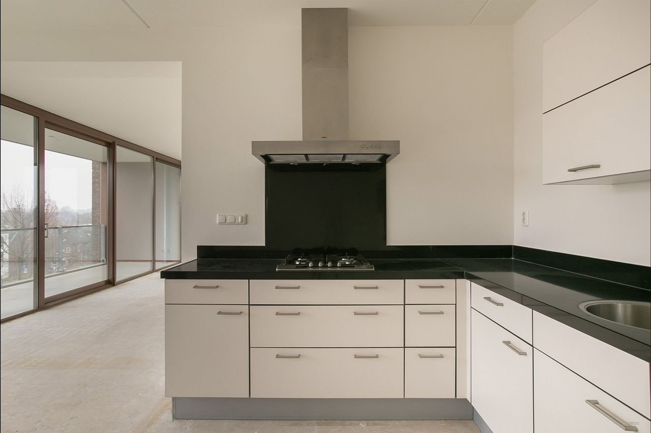 Bright 100m² apartment in Kronehoef - Image 7