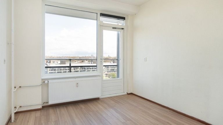 Sustainable apartment in Kijkduin - Image 4