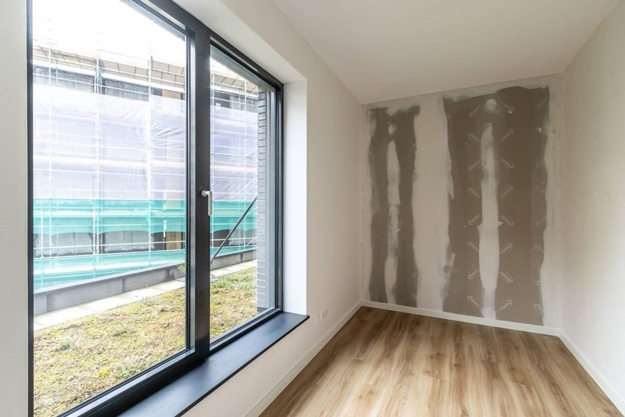 Bright 2-bedroom apartment at NDSM - Image 13