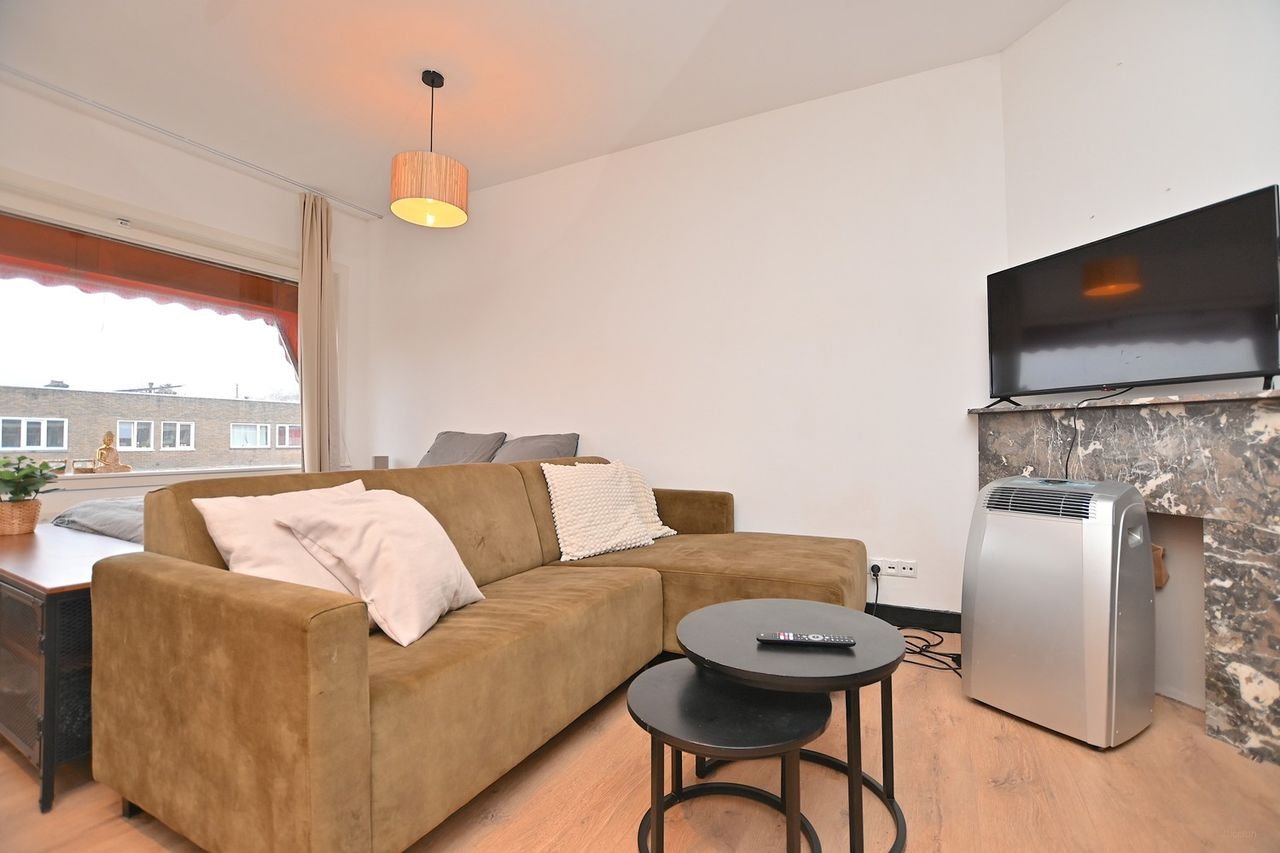 Gemeubileerde studio met balkon in Korrewegwijk - Afbeelding 3