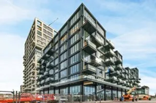 Apartment at NDSM with views over the IJ