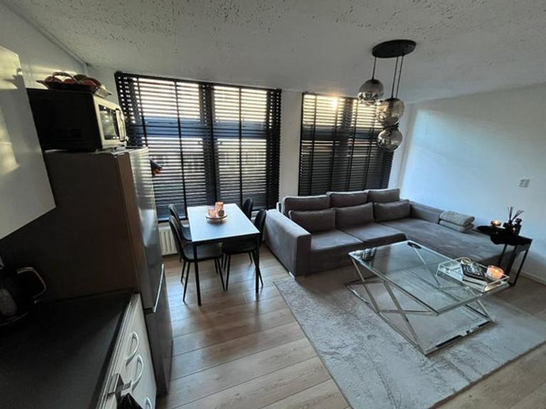 2-kamer appartement met terras in Gouda - Afbeelding 3