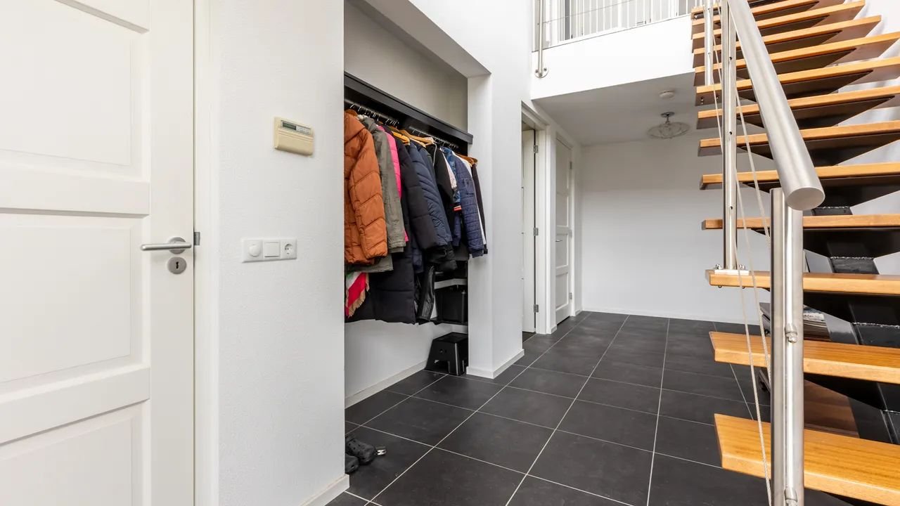 Detached villa in Tinte - Image 18