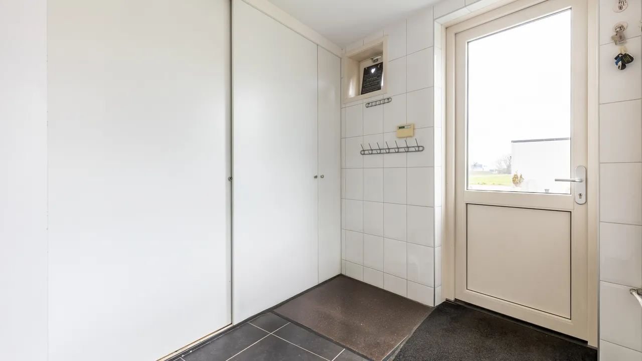 Detached villa in Tinte - Image 19