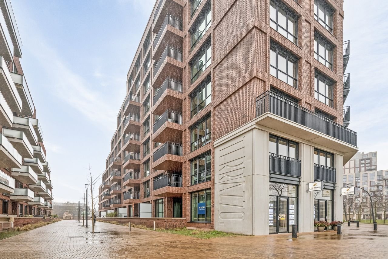 Unfurnished 2-bedroom apartment in Paleiskwartier - Image 1