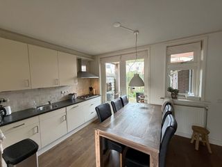 Jaren '30 woning met tuin aan de Sportlaan - Afbeelding 7