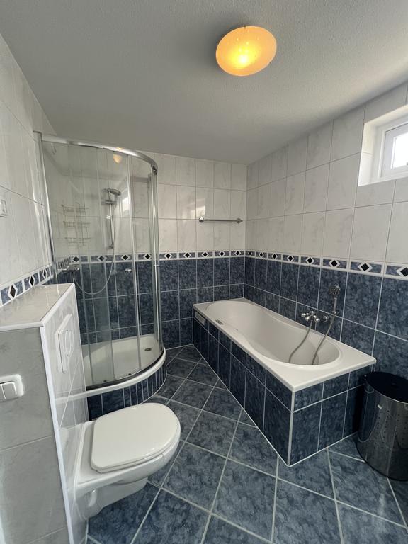 Gemeubileerd huis met grote achtertuin - Afbeelding 15