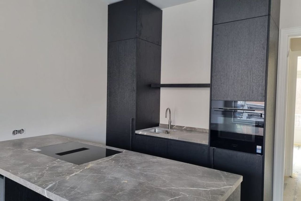 Gerenoveerd 3-kamer appartement in het Museumkwartier - Afbeelding 2