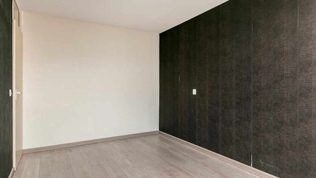 3-bedroom house with garden in Rhoon - Image 3