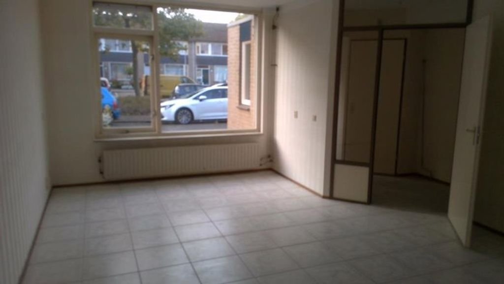 Huis van 104 m² met tuin in Hoogvliet Zuid - Afbeelding 2