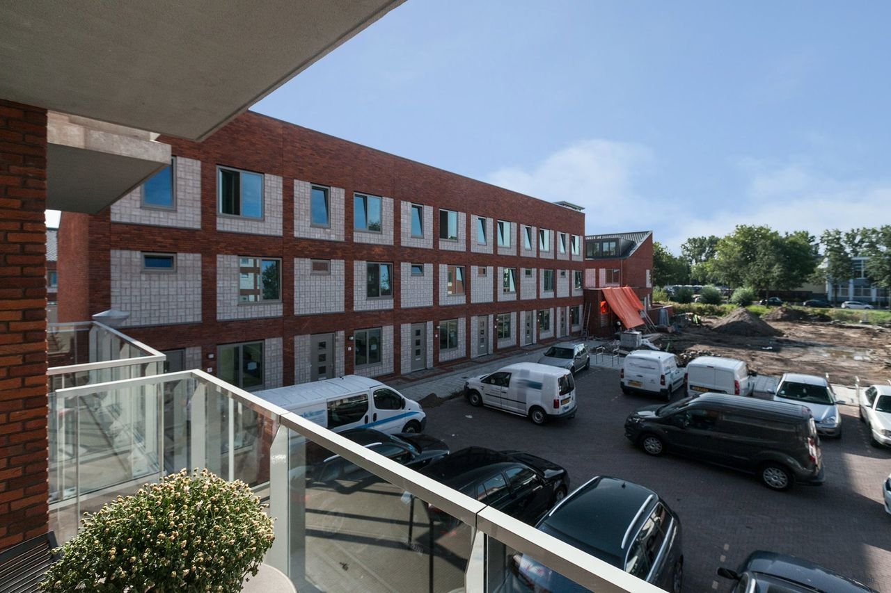 Licht 4-kamer appartement Slotervaart - Afbeelding 14