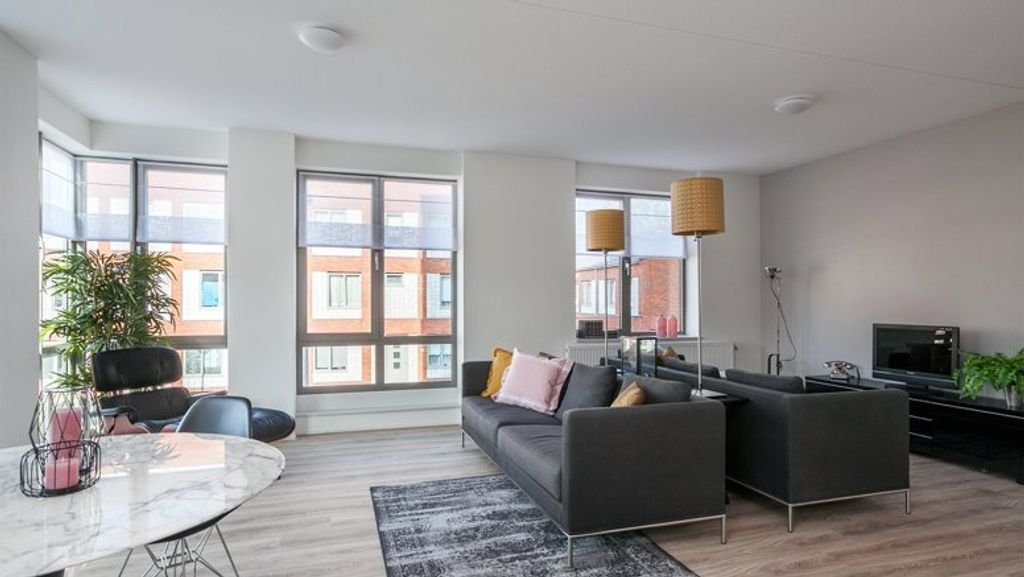 Licht 4-kamer appartement Slotervaart - Afbeelding 3