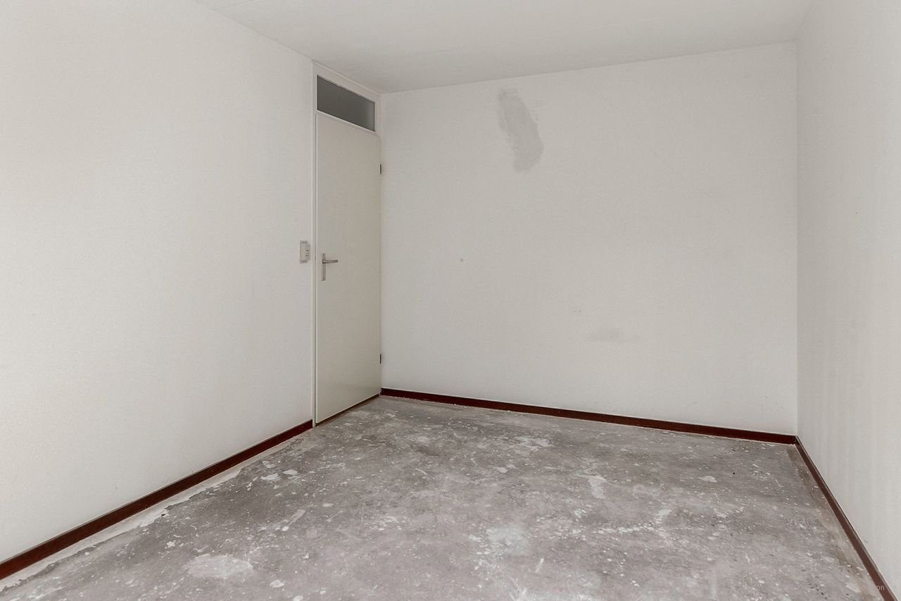 Hoekwoning van 140 m² met tuin in Kraayenstein - Afbeelding 14