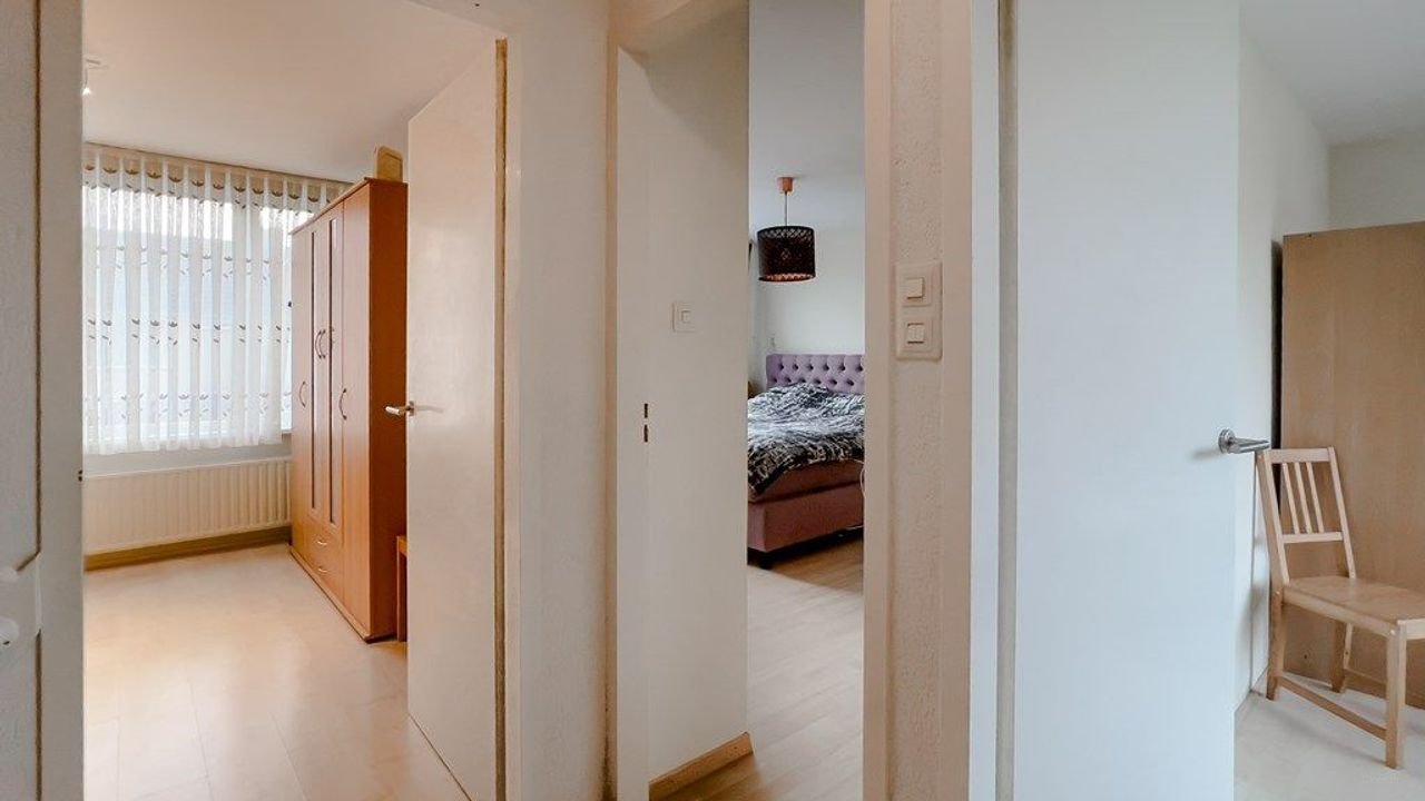 Gemeubileerd huis met 4 slaapkamers in Hoofddorp - Afbeelding 15