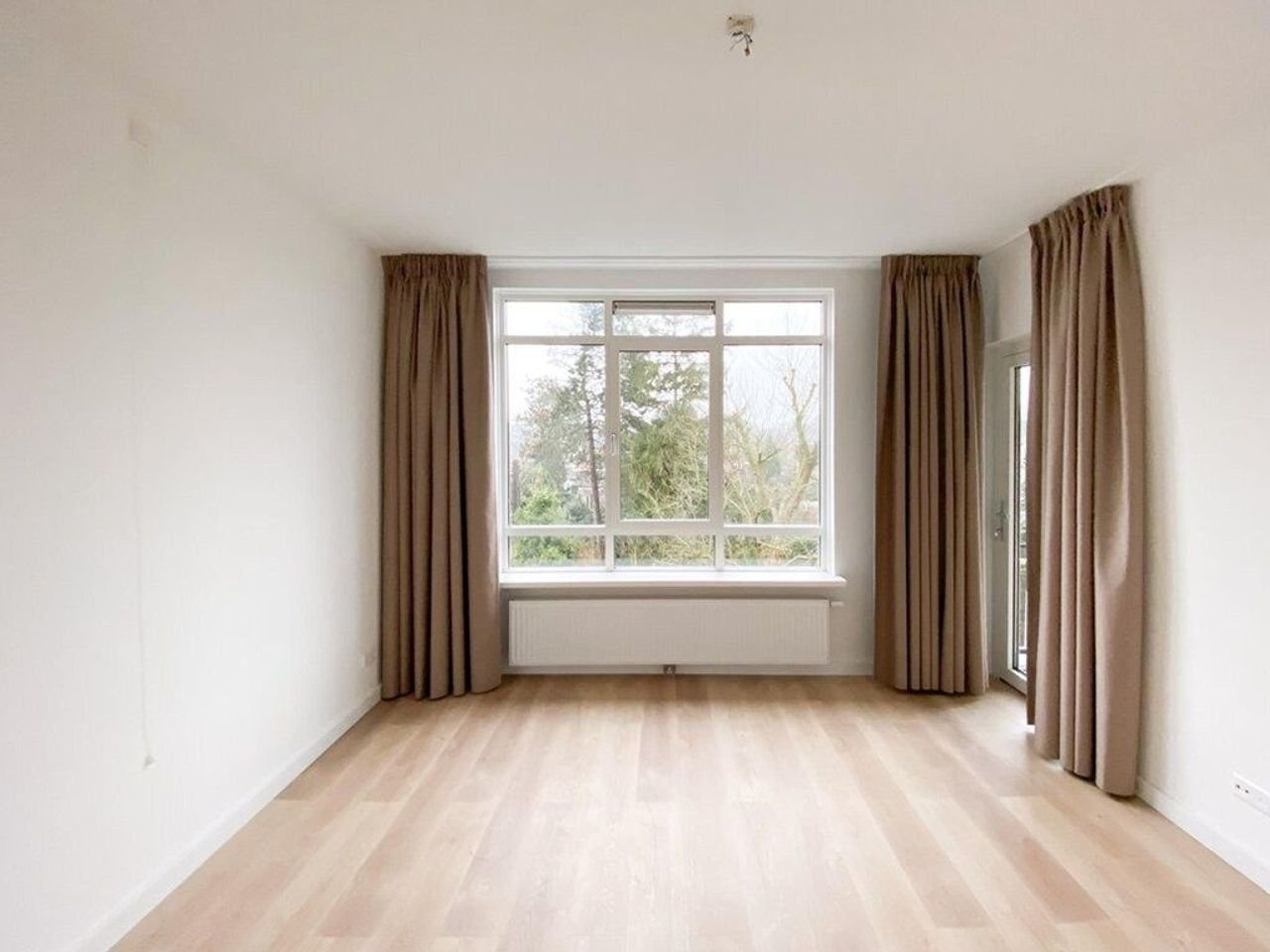 Gerenoveerd appartement van 73m² aan het Valkenburgerplein - Afbeelding 7