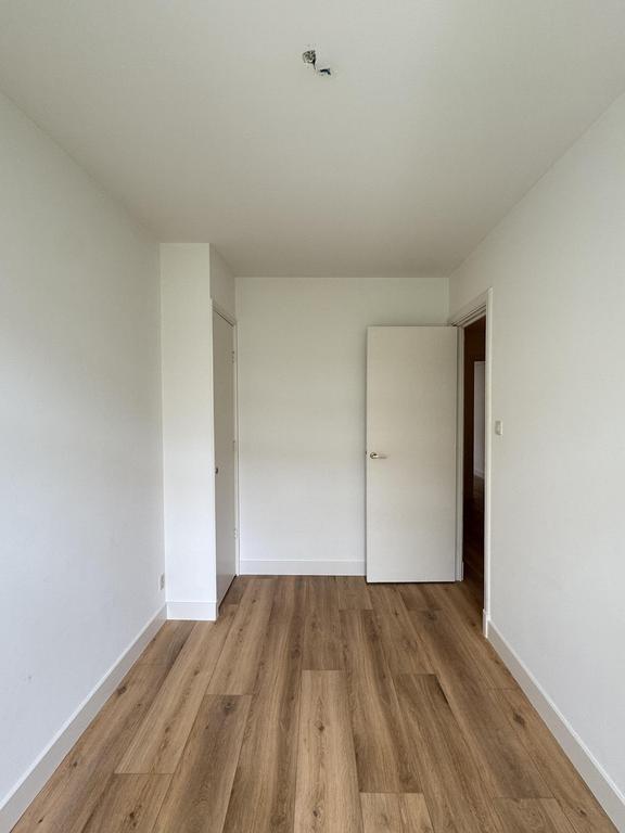 145 m² ground floor apartment, 4 beds, garden - Image 11