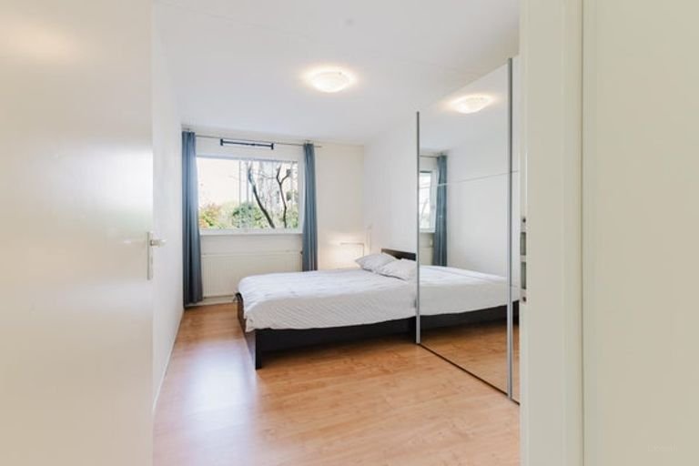 Furnished apartment near Artis Zoo - Image 21