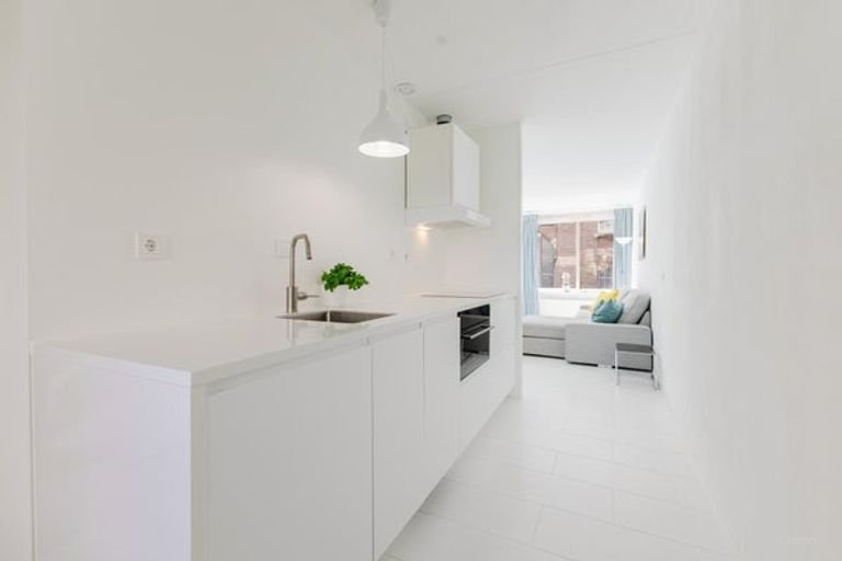 Furnished apartment near Artis Zoo - Image 15