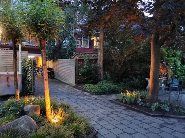 Lichte loft van 70 m² in oud schoolgebouw - Afbeelding 22