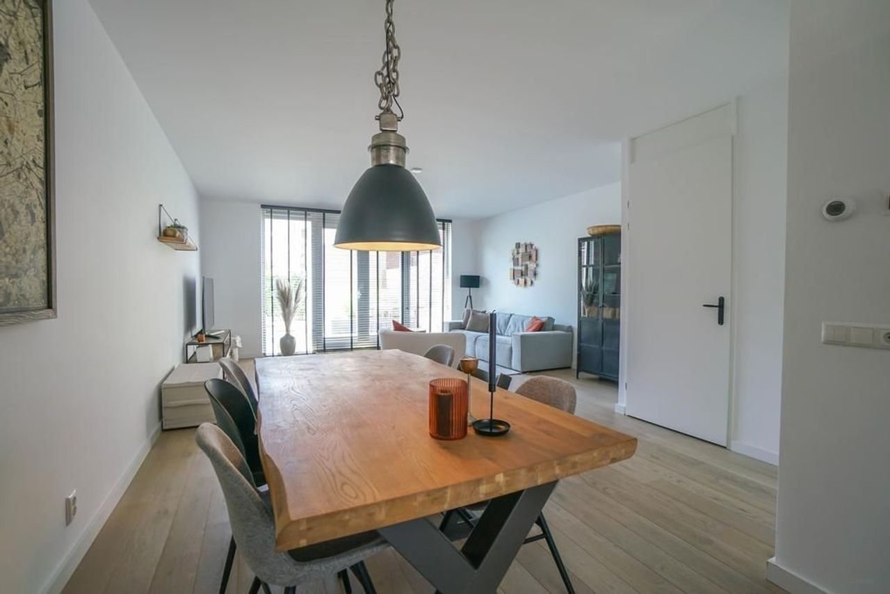 Bright townhouse (142m²) in Leidschendam - Image 5