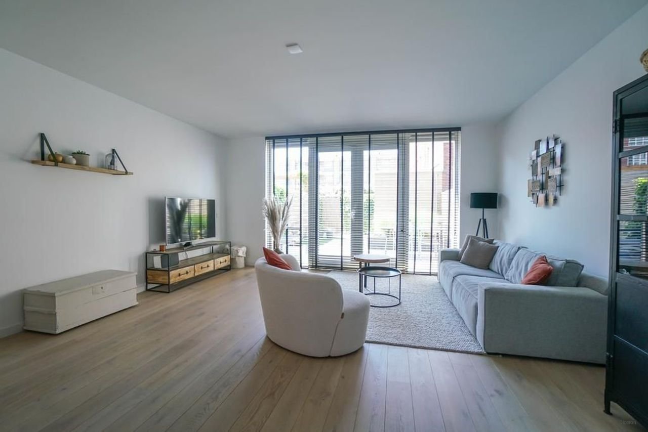 Bright townhouse (142m²) in Leidschendam - Image 3