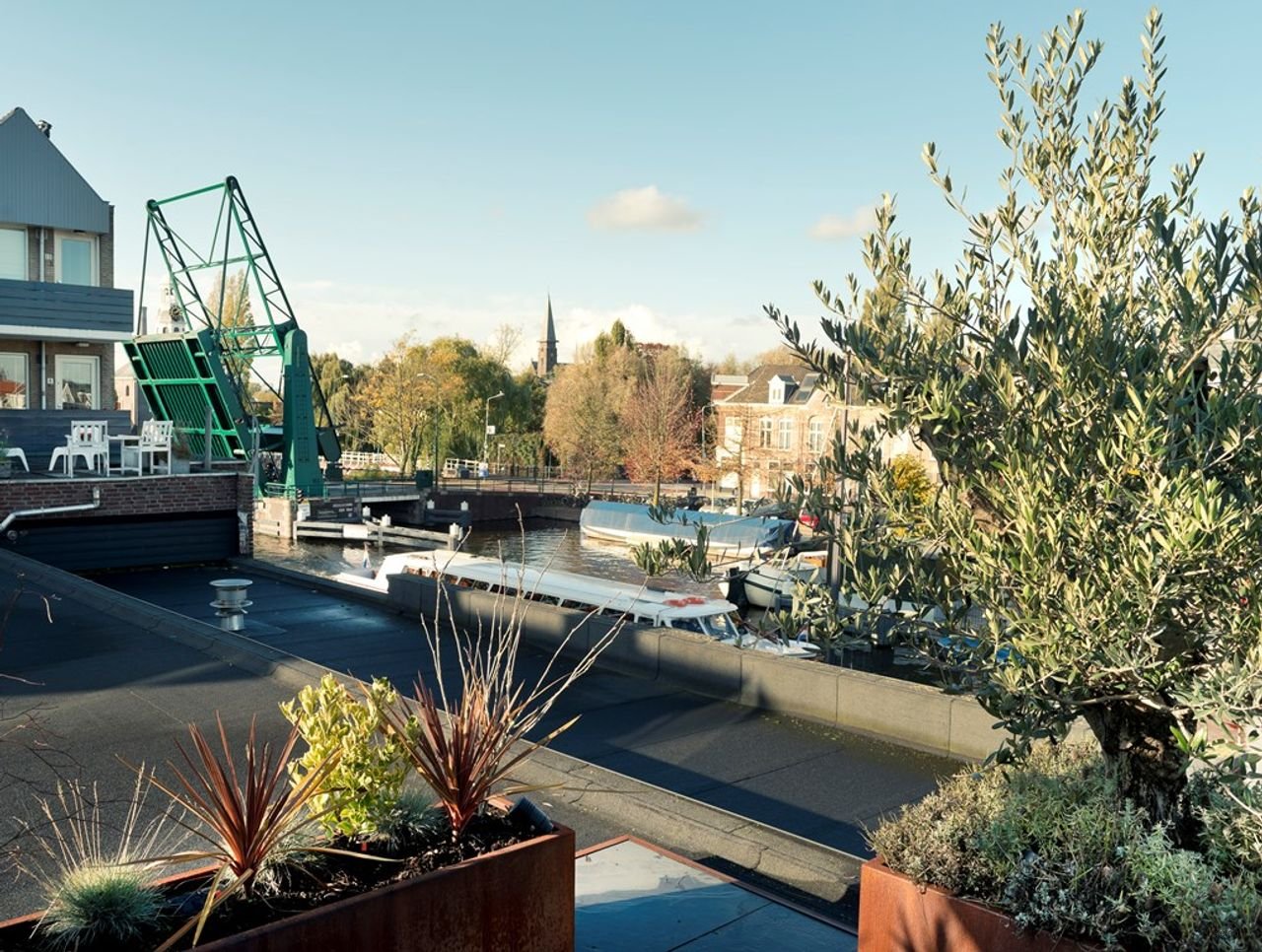 Loft van 120 m² aan het water met groot dakterras - Afbeelding 3