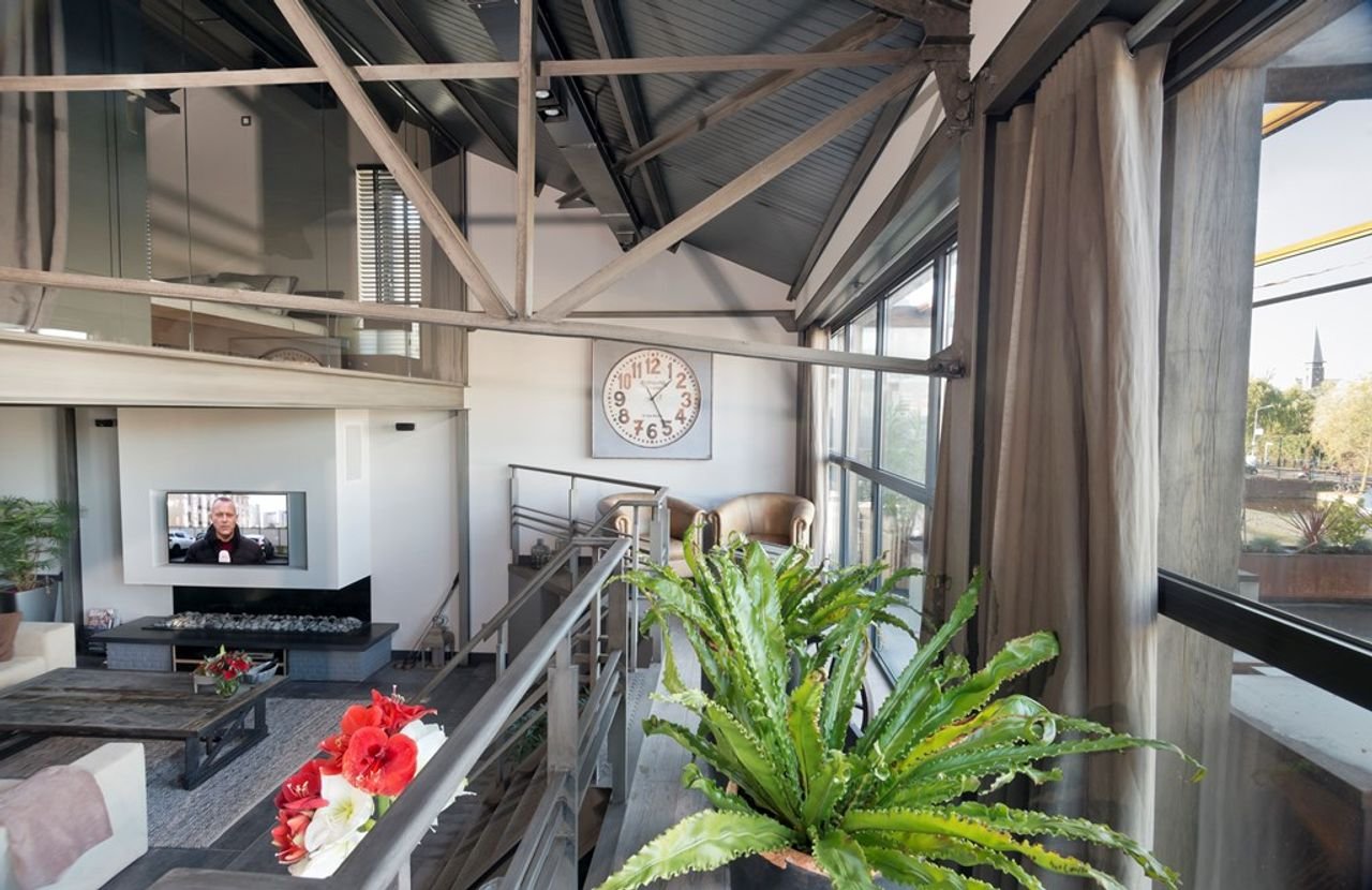 Loft van 120 m² aan het water met groot dakterras - Afbeelding 19