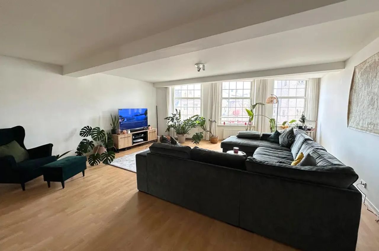 131 m² apartment with roof terrace in the Vijfhoek - Image 2