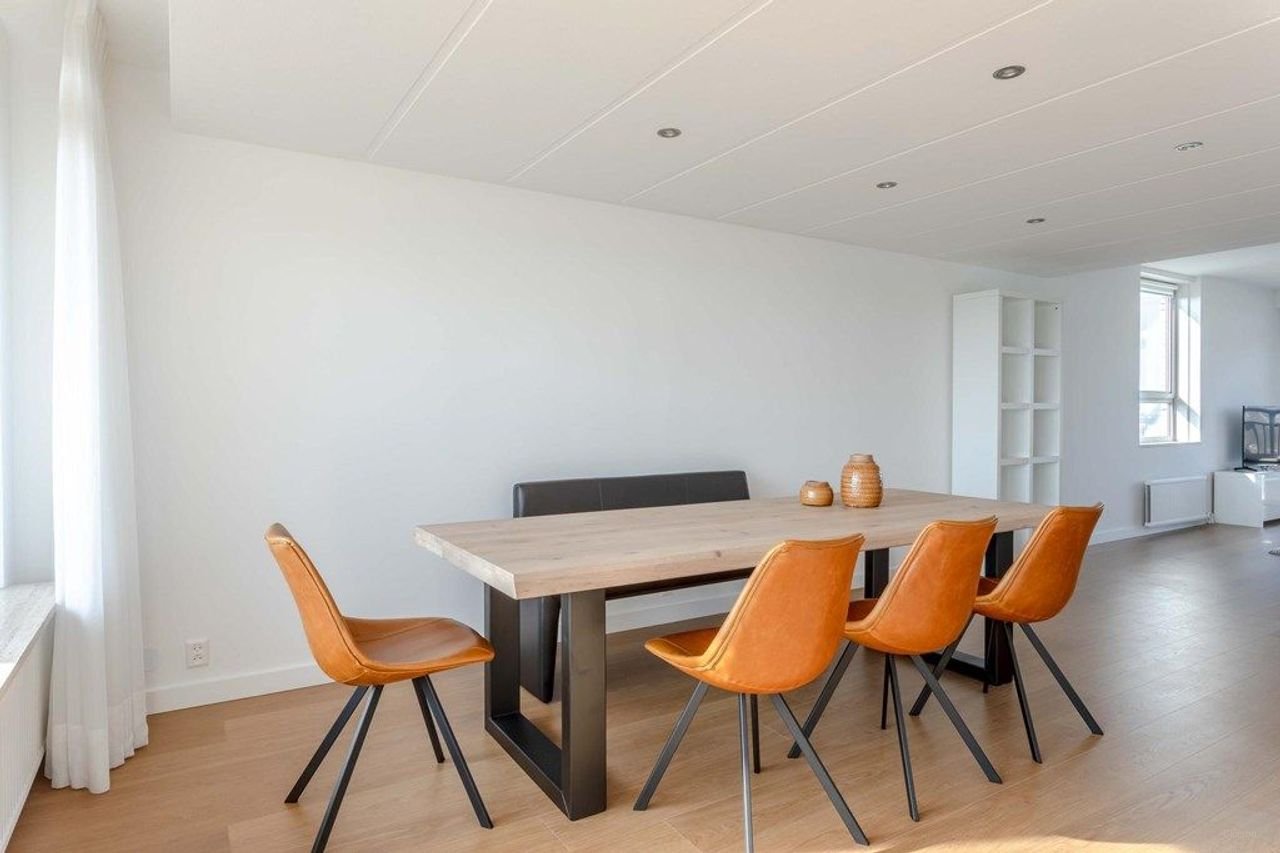 Gemeubileerd penthouse op de 14e verdieping in Amstelveen - Afbeelding 8
