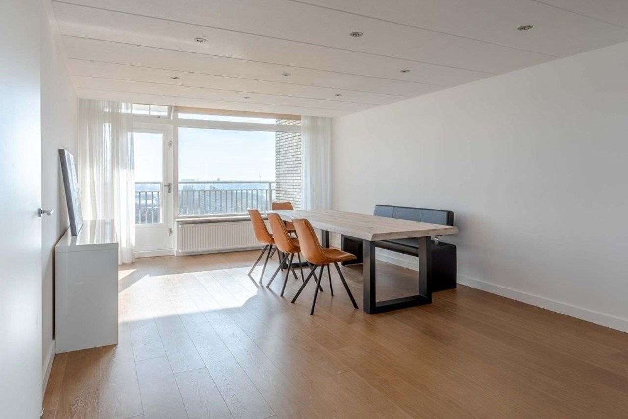 Gemeubileerd penthouse op de 14e verdieping in Amstelveen - Afbeelding 7