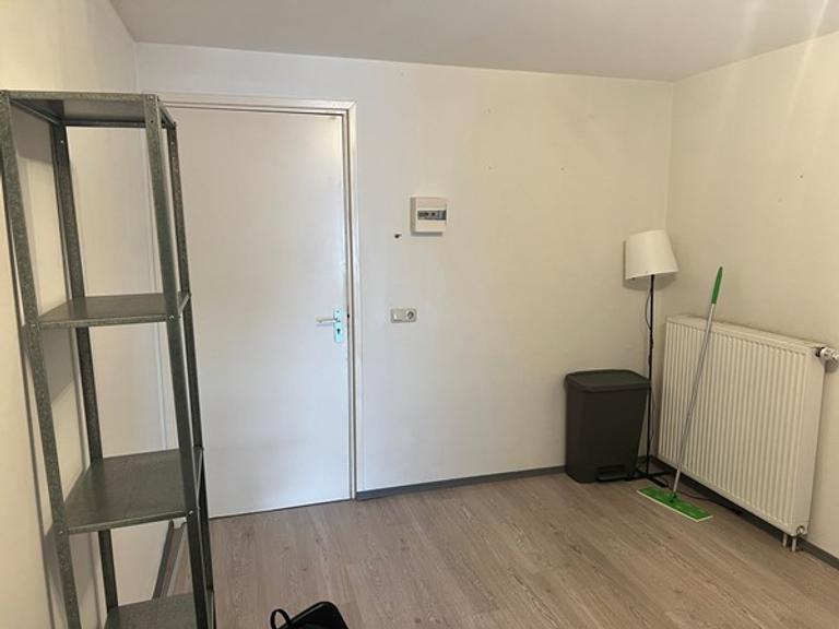 Studio met aparte slaaphoek in Meerssen - Afbeelding 6