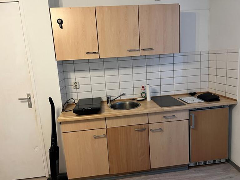 Studio met aparte slaaphoek in Meerssen - Afbeelding 7
