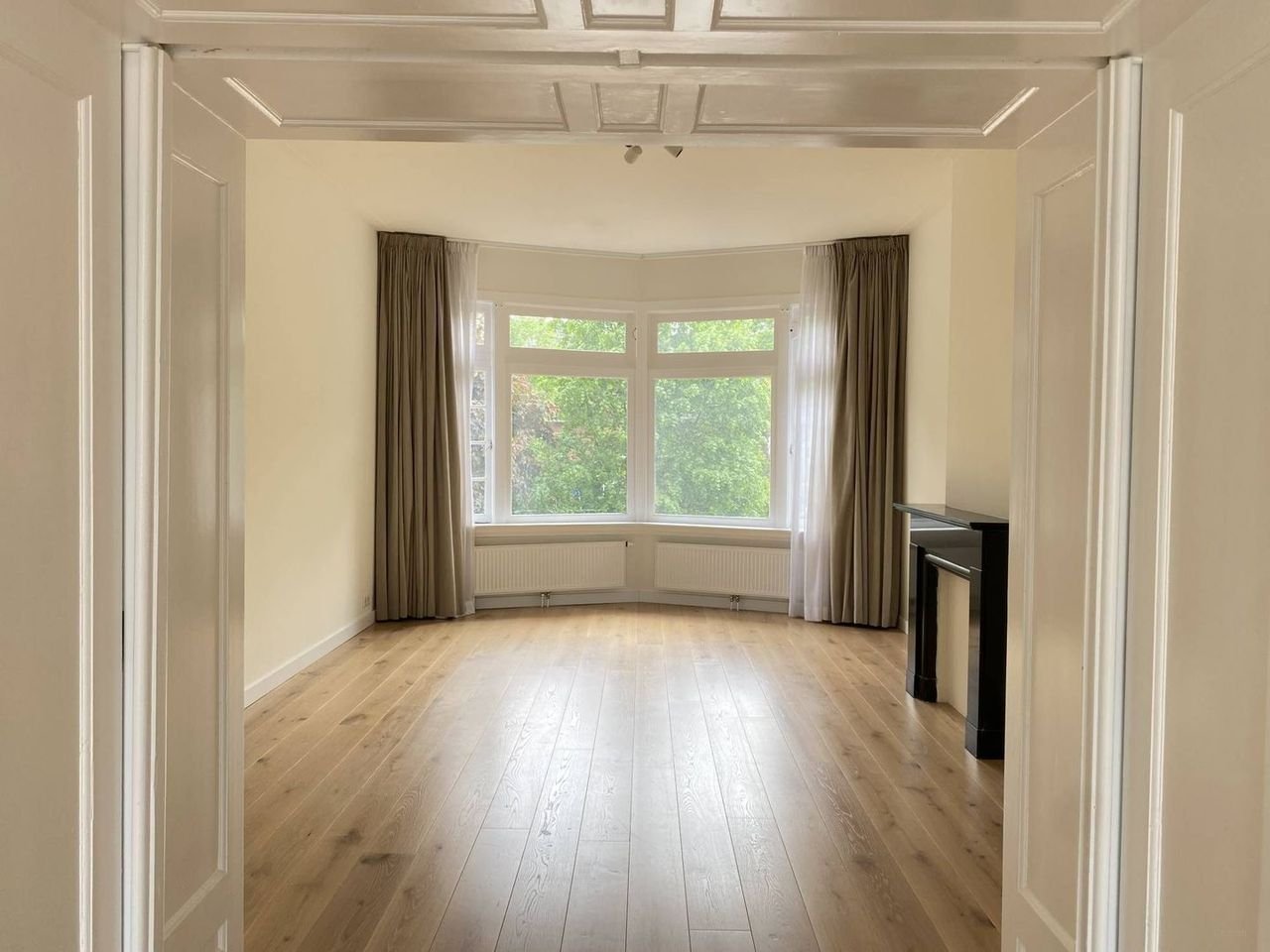 Herenhuis van 230m² aan het Wilhelminapark - Afbeelding 19