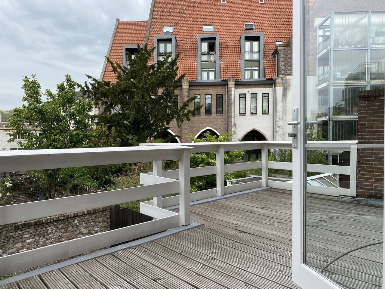 Herenhuis van 230m² aan het Wilhelminapark - Afbeelding 23