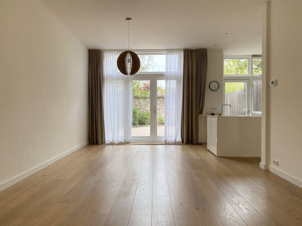 Herenhuis van 230m² aan het Wilhelminapark - Afbeelding 8