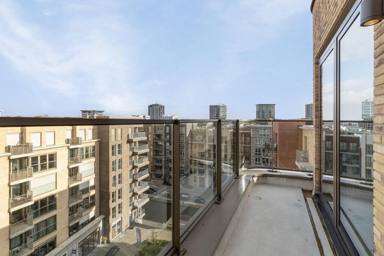 Energy-efficient 135 m² apartment with balcony in Diemen - Image 13