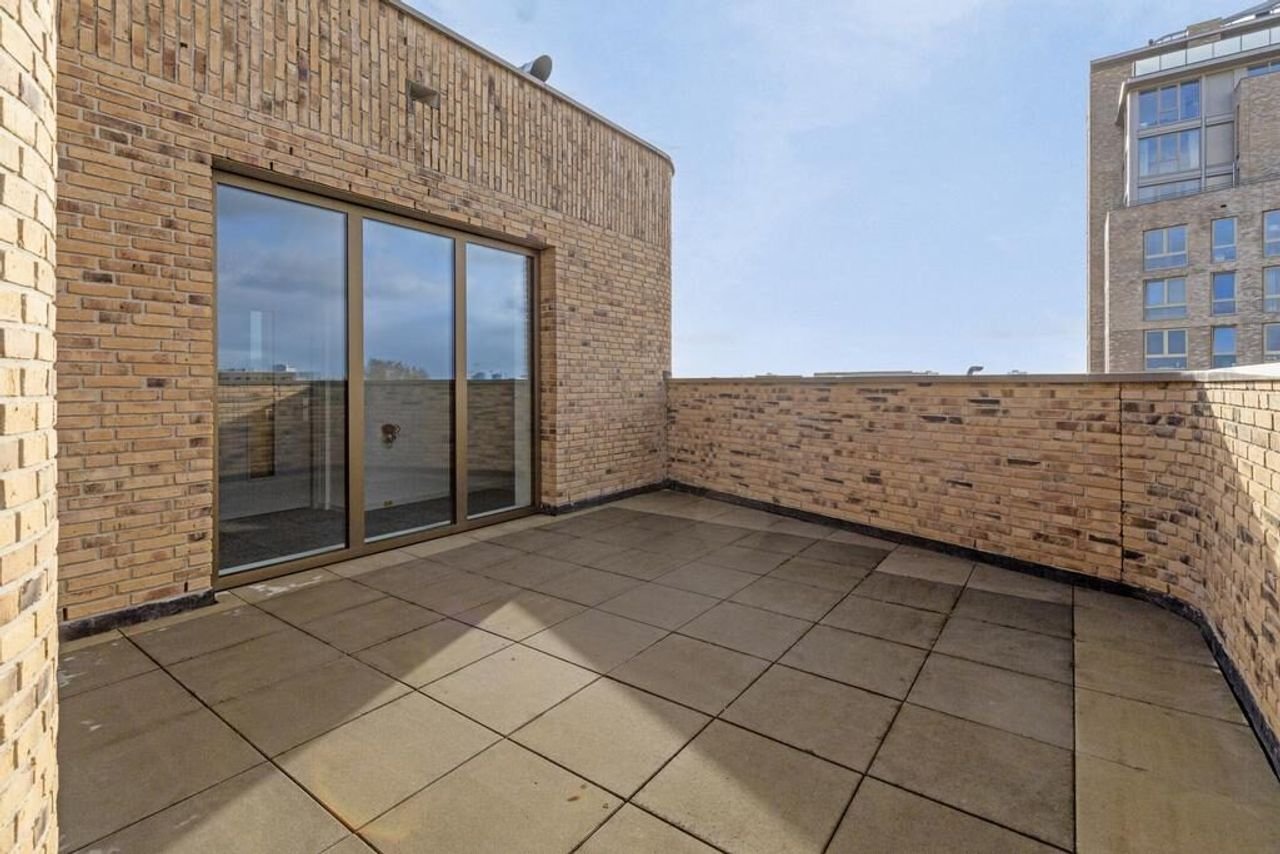 Energy-efficient 135 m² apartment with balcony in Diemen - Image 21