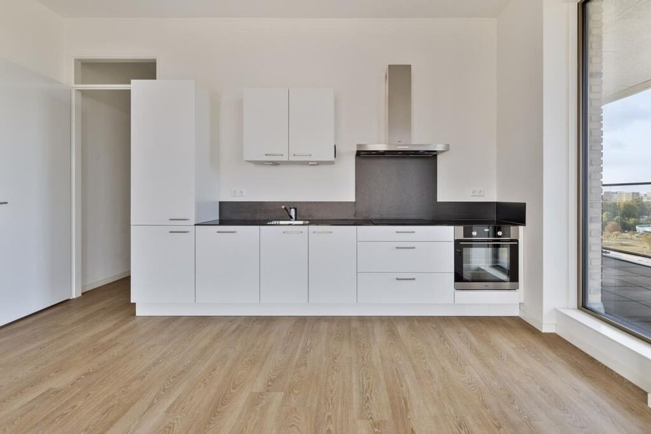 Energy-efficient 135 m² apartment with balcony in Diemen - Image 9