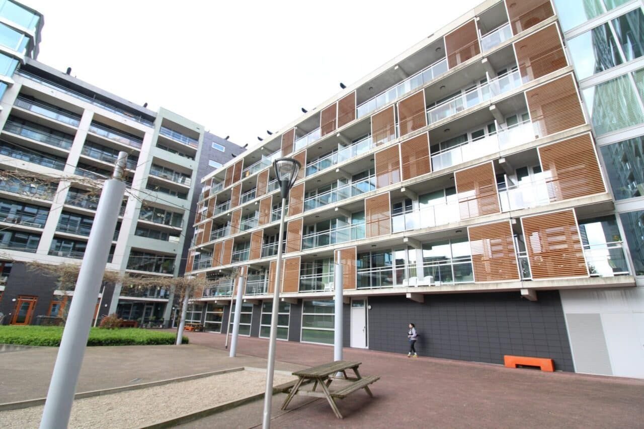 Apartment (80m²) with balcony in Philipsdorp - Image 1