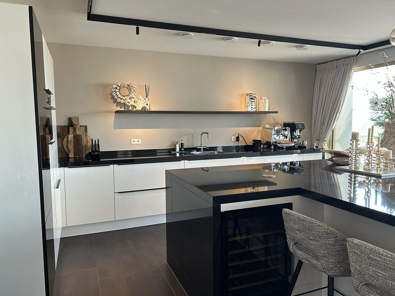 129 m² with Terrace on the Grote Markt - Image 7