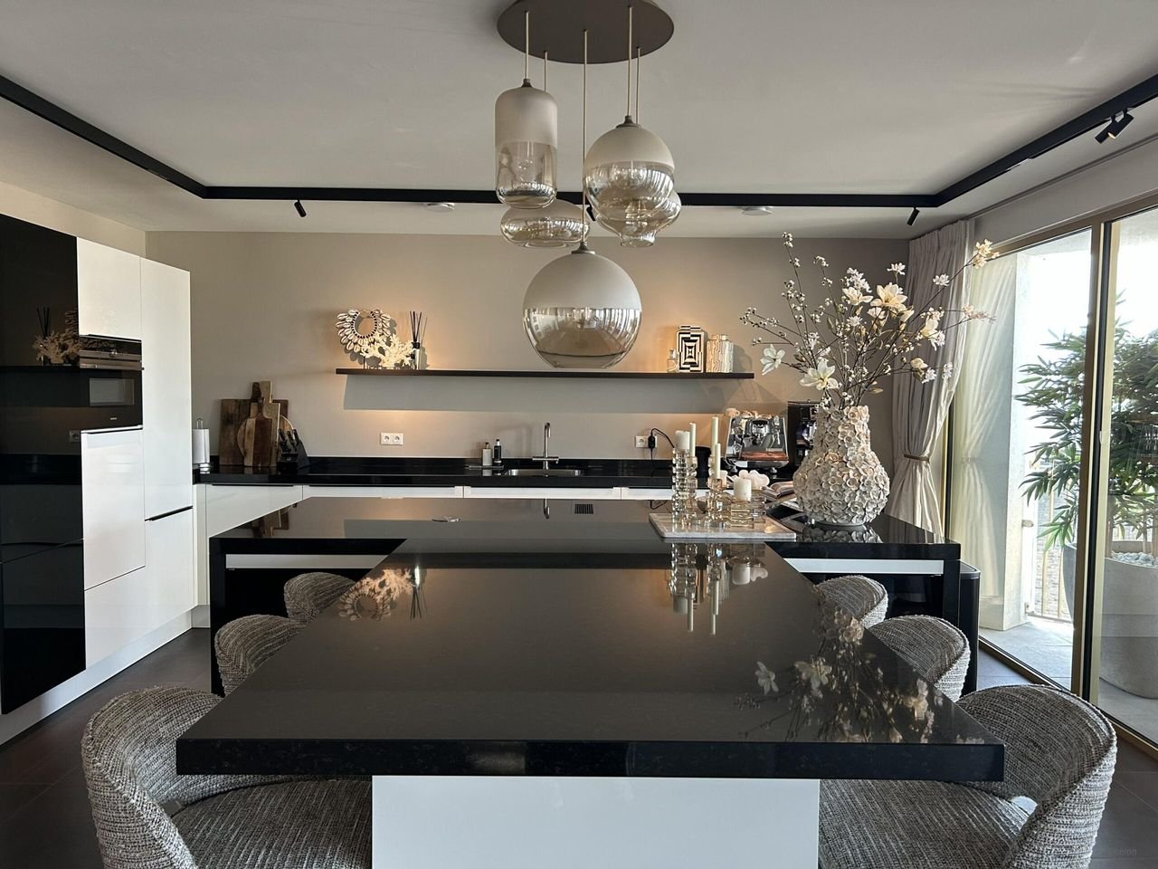 129 m² with Terrace on the Grote Markt - Image 10