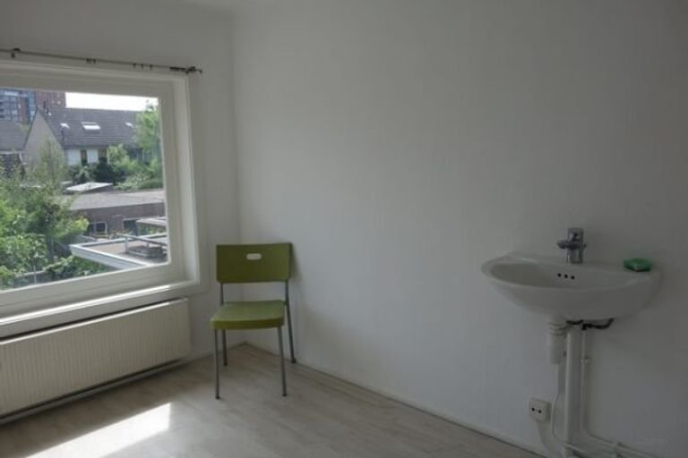 Student Room in Hoogvenne West, Tilburg - Image 3