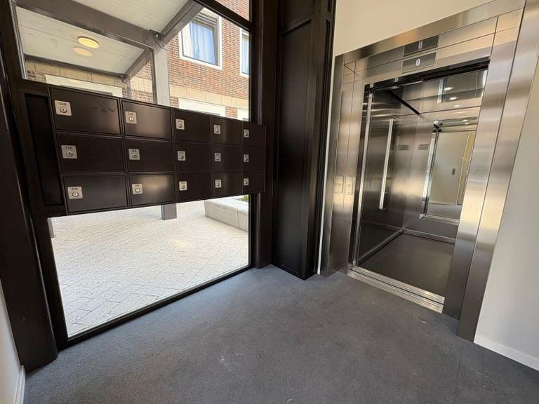 Furnished Duplex Apartment with A+ Rating - Image 4