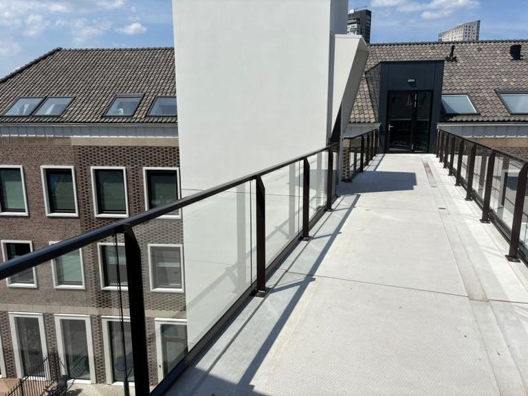 Furnished Duplex Apartment with A+ Rating - Image 7