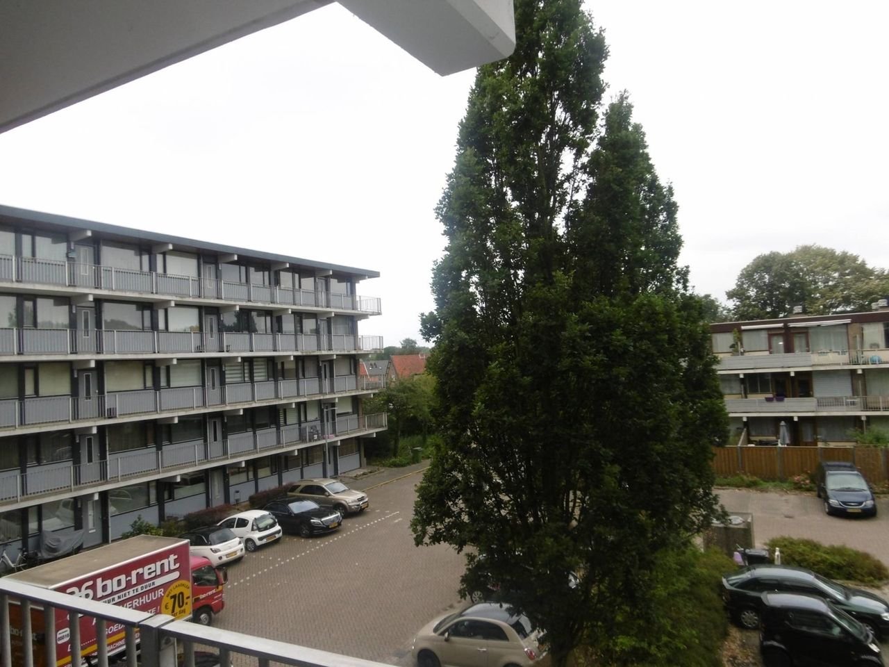 Gestoffeerd 90m2 appartement in Badhoevedorp - Afbeelding 1